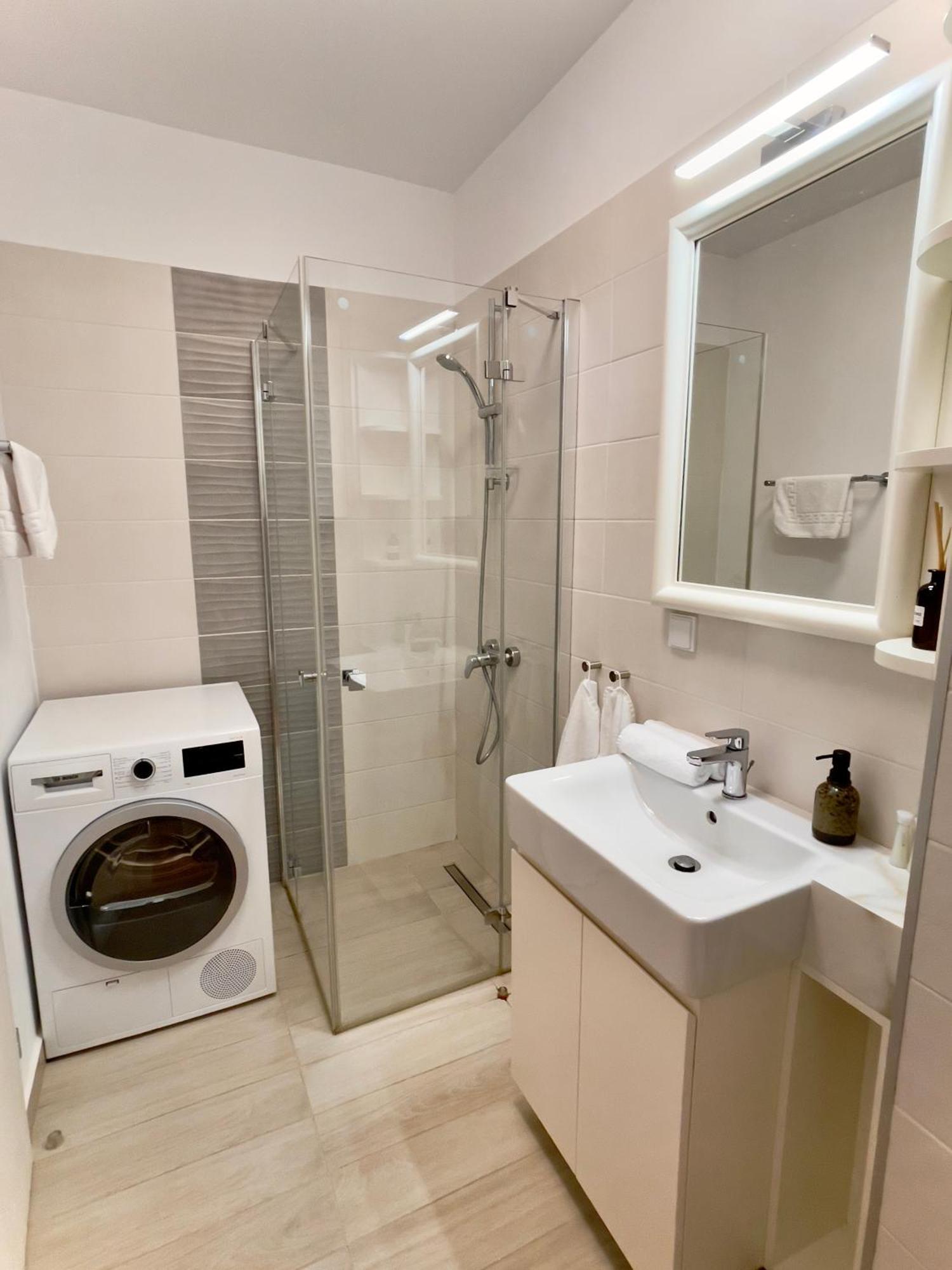 Piazza Vista - Granvia Park Appartement Boekarest Buitenkant foto